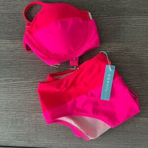 NWT Watermelon HOT PINK & Red 😎 Color Block V-Wire Hotpink Bikini Set